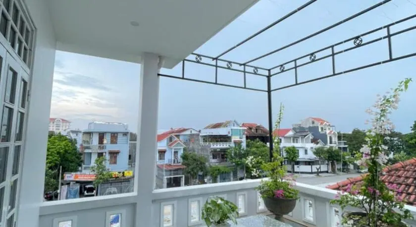 Nhat Long Homestay - Image 1