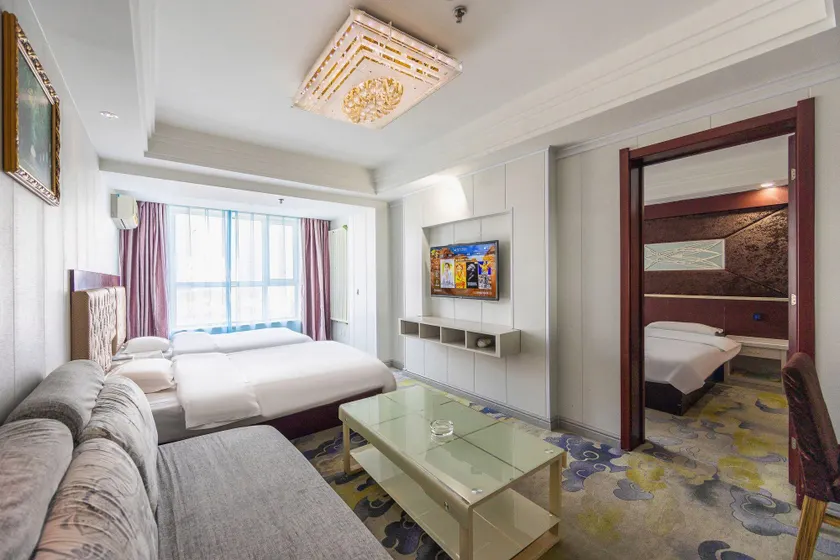 Jin Jiu Business Hotel (Lanzhou Center Provincial Museum Branch) - Image 1