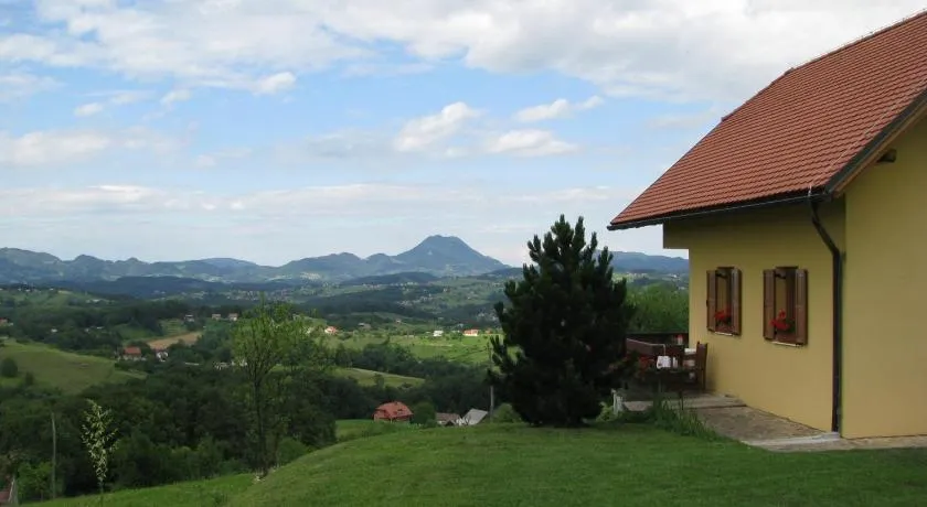 Holiday House PANORAMA - Image 1