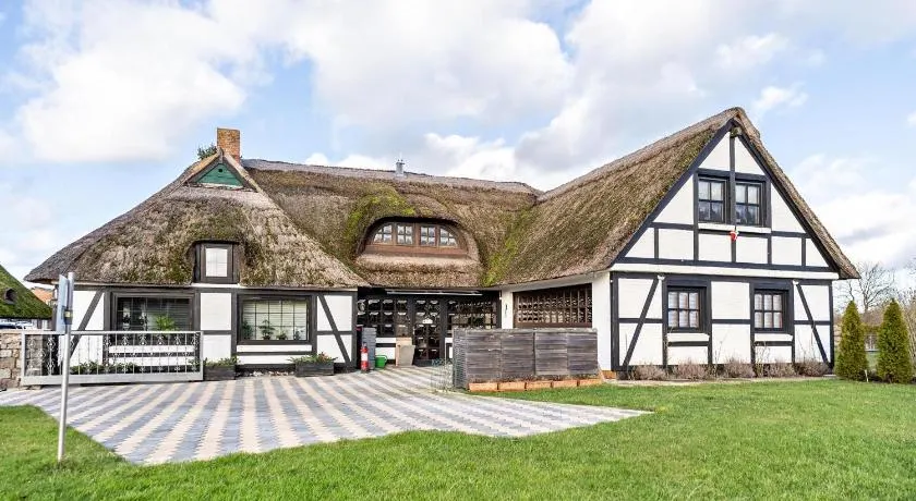 Apartamento 'Ferienwohnung Eichkater' com terraço privado, varanda e acesso Wi-Fi - Image 1