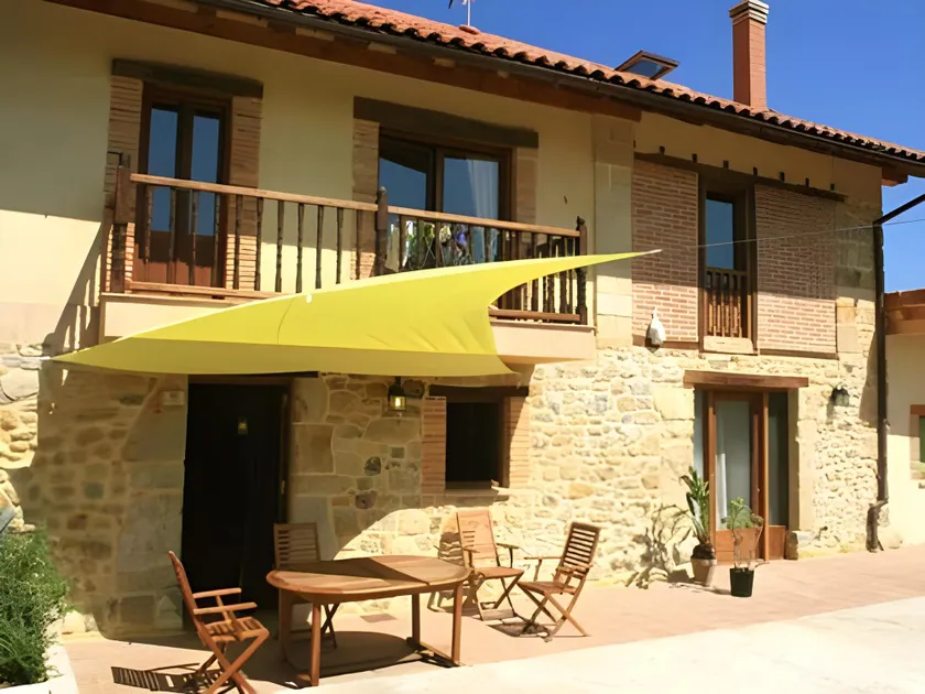 Apartamentos Playa Galizano - Image 1