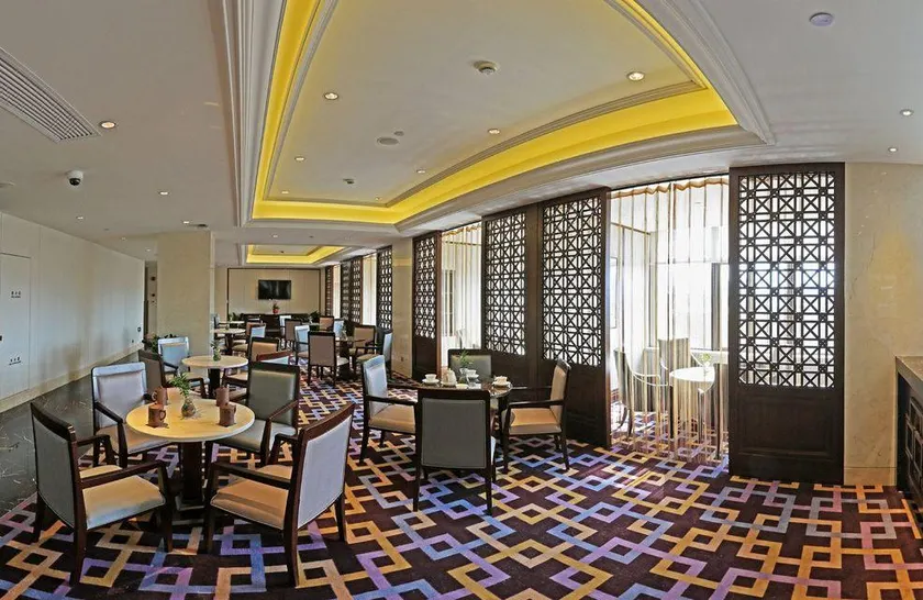 Xinghua Hotel - Image 1