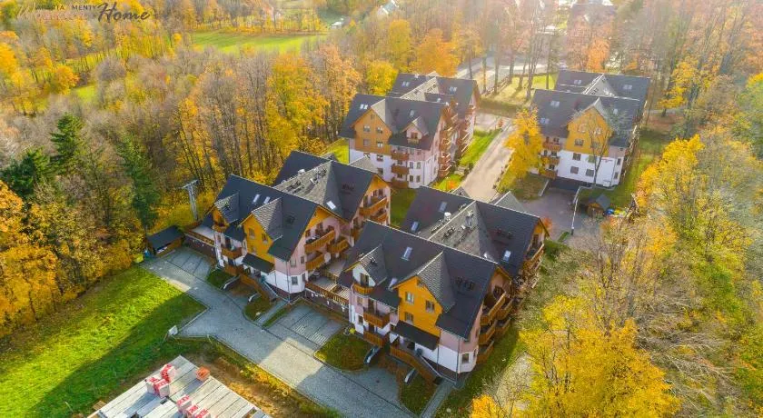 Wonder Home - Apartamenty z balkonami Leśny Dom II - w cichej i zielonej części Karpacza - Image 1