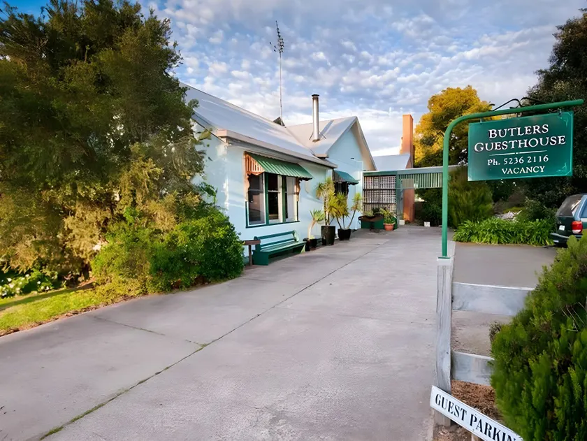Butlers Guesthouse - Image 1