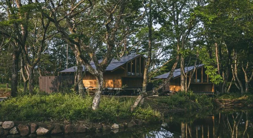 Earthboat Nasu - Glamping Cabin with Private Wood-Fired Sauna & Onsen, Pet-Friendly & Cage-Free - Image 1