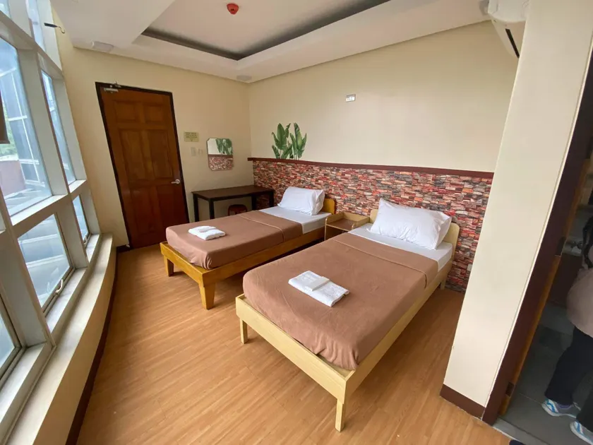 One Ventures Place - Budget Hotel and Dorm in Manila - Image 1