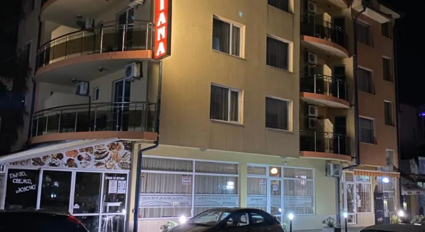 Family Hotel Diana - Image 1