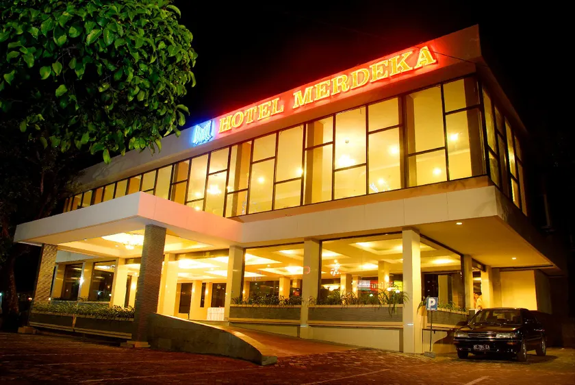 Hotel Merdeka - Image 1