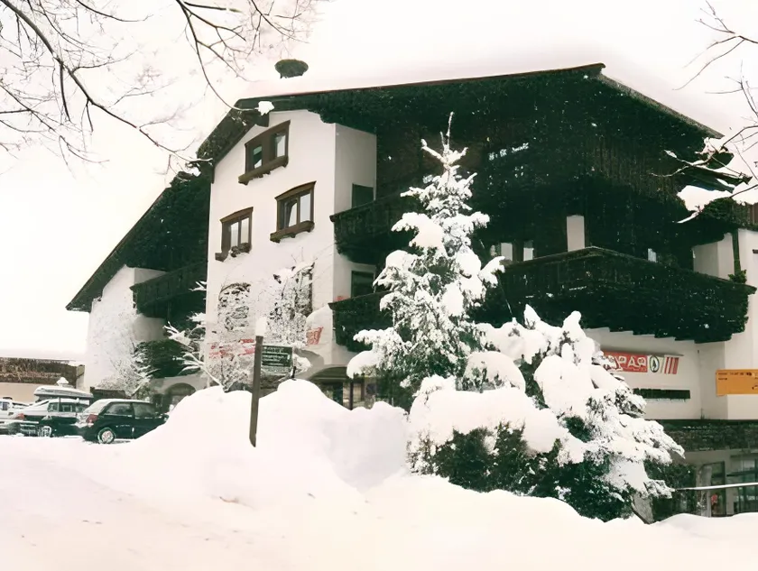 Haus Central - Image 1