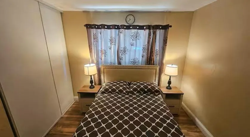 Urban Retreat -Suite B - Image 1