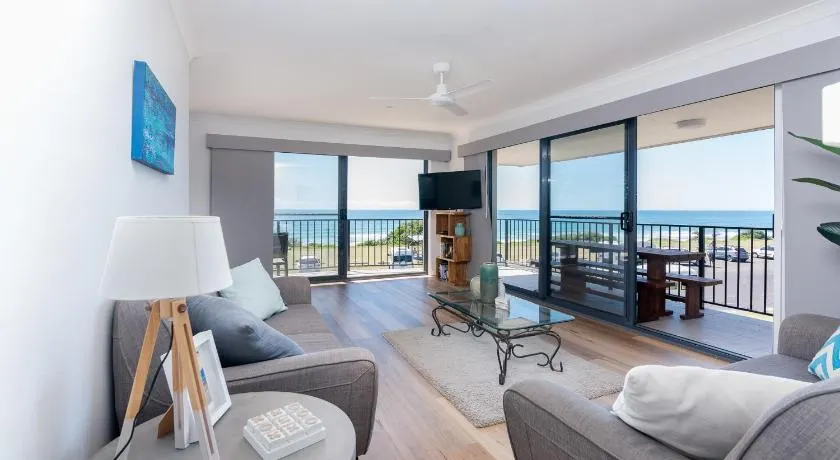 Edgewater 1 - LJHooker Yamba - Image 1
