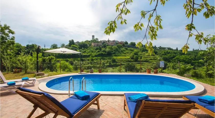 Villa Mamma Mia Oprtalj - Image 1