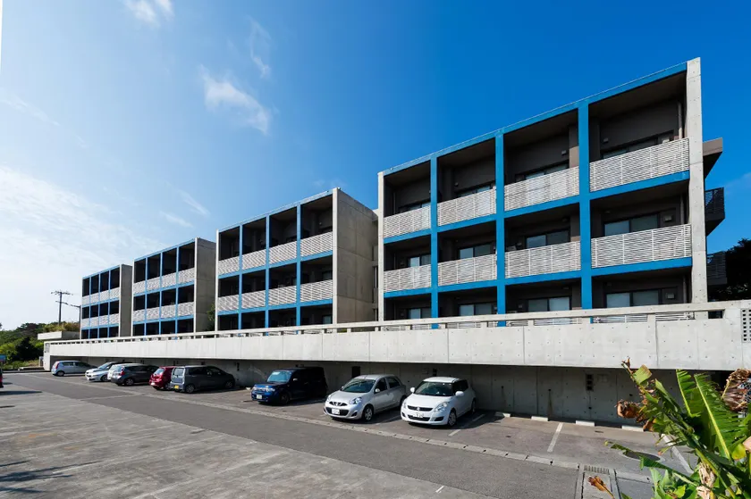 HOTEL E-horizon Resort コンドミニアム瀬底 - Image 1