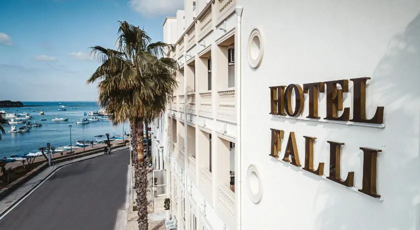 Hotel Falli - Image 1