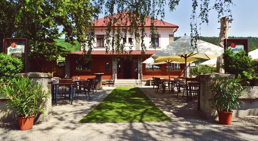 Penzion Karlštejn - Image 1