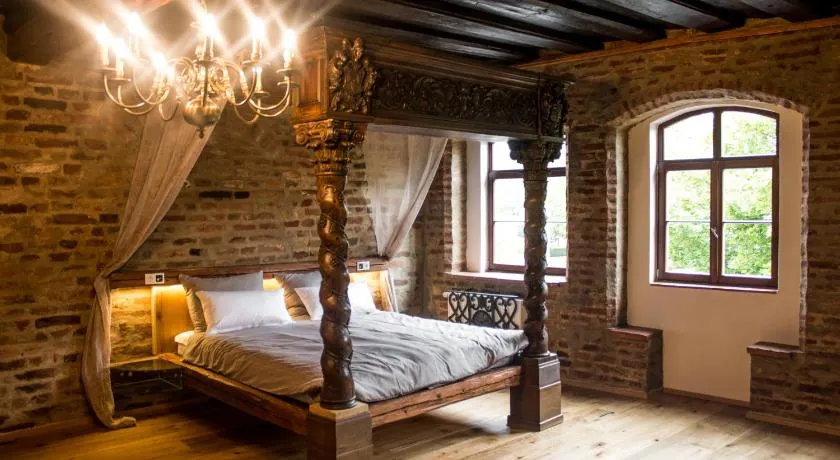 Wirgarten Antik Hotel - Image 1