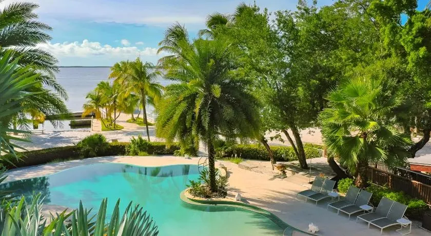 Largo Resort - Image 1