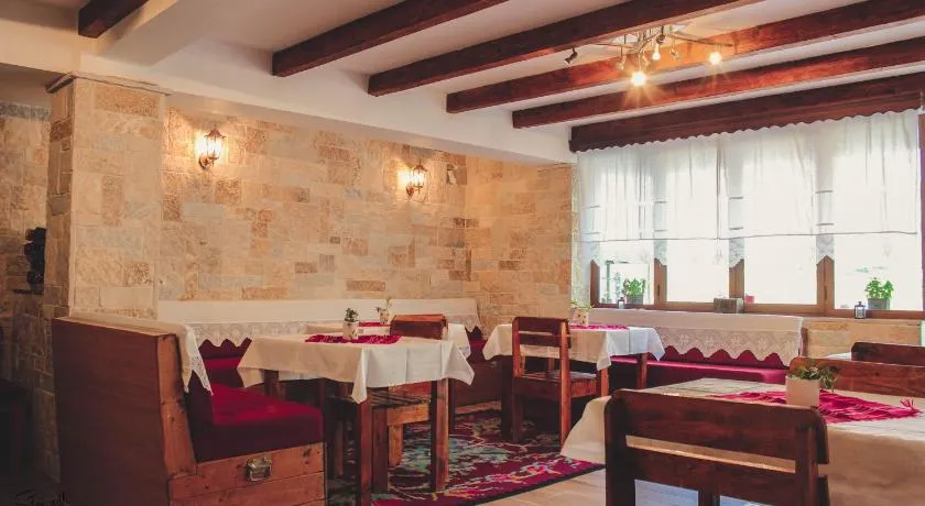 Friends' Guesthouse & Hostel - Image 1