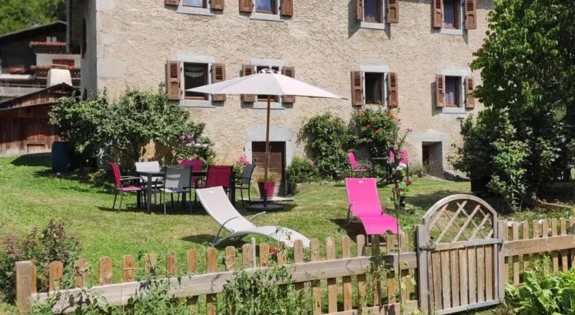 Le Château - Image 1