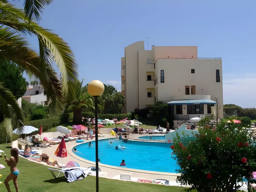 Clube Alvorférias - Image 1