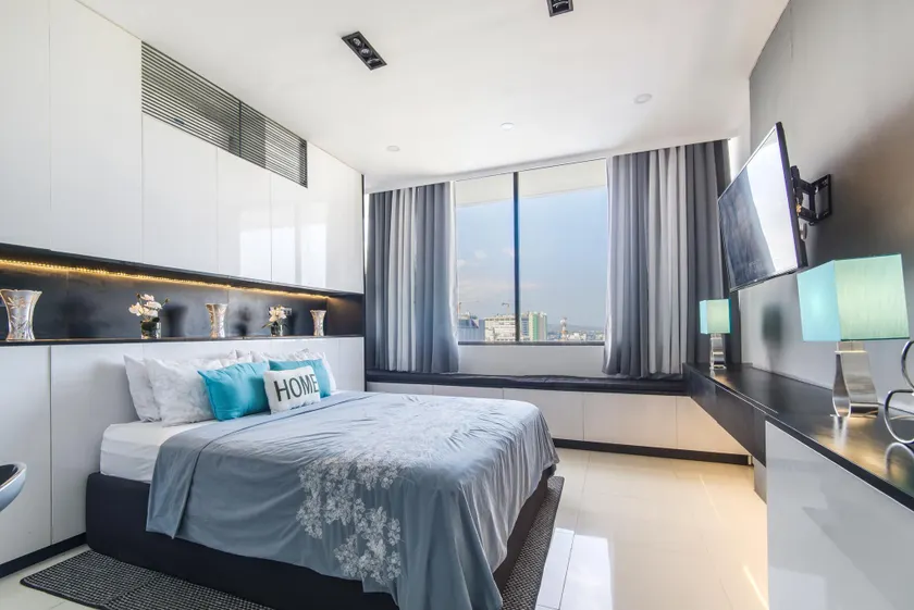 Avenir Condo - Image 1