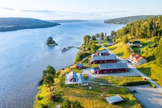 Hyttelåven på Furuholmen - Image 1