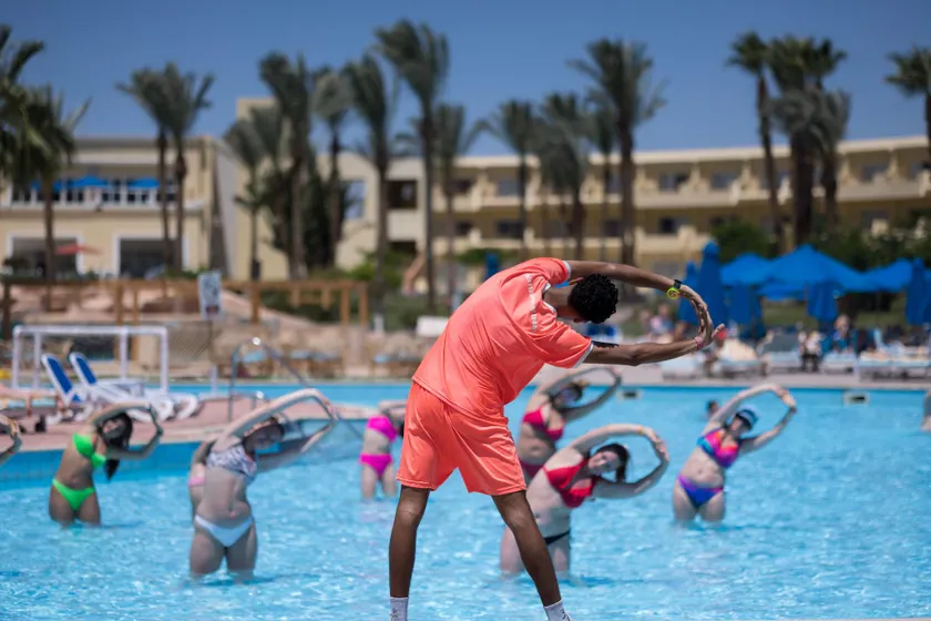 Amwaj Oyoun Resort - Image 1