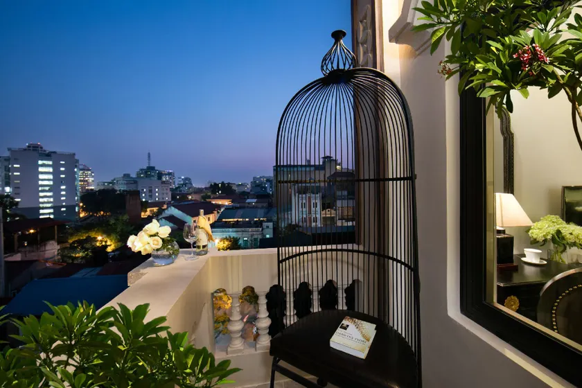 Hanoi Center Silk Hotel & Travel - Image 1