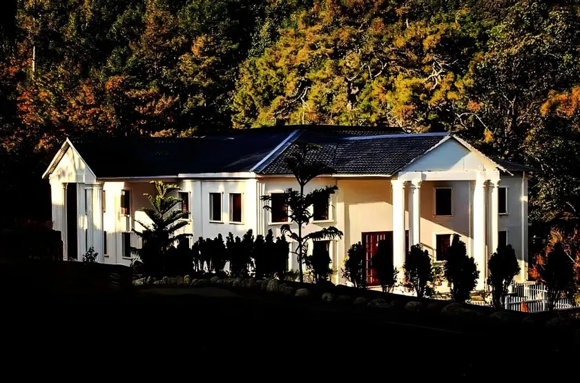 The Heritage Club - Tripura Castle Hotel and Spa - Image 1