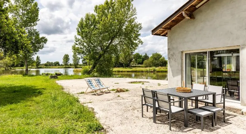 Apartamento 'Le Panoramique Du Lac D'isachris' con vistas al lago - Image 1