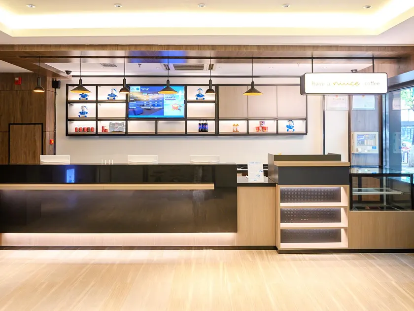 Hanting Hotel Chenzhou Pedestrian Street - Image 1