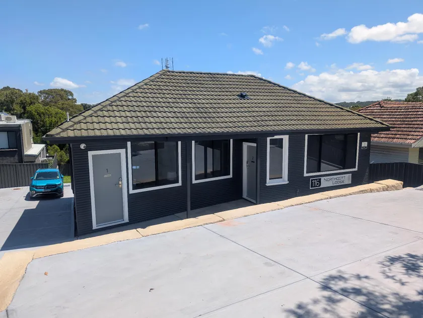 Northcott Lodge - Image 1