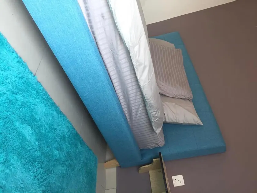 Marina Heights Service Apartment - Image 1