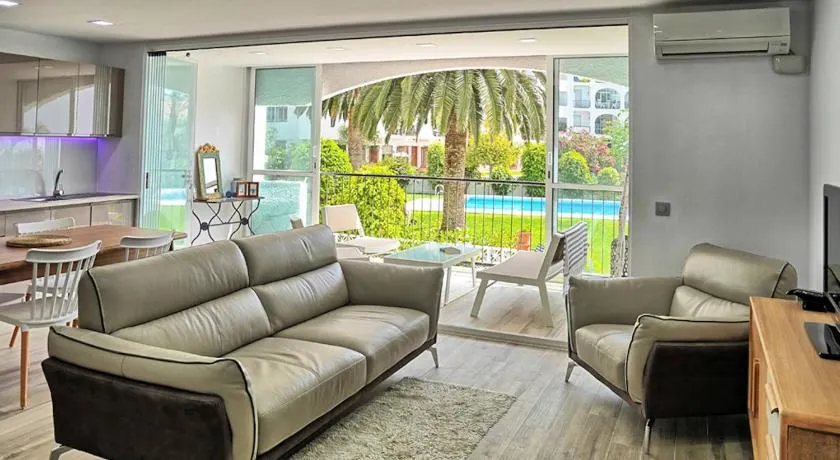 Neenies Nerja - Carabeo Luxury Apartment - Image 1