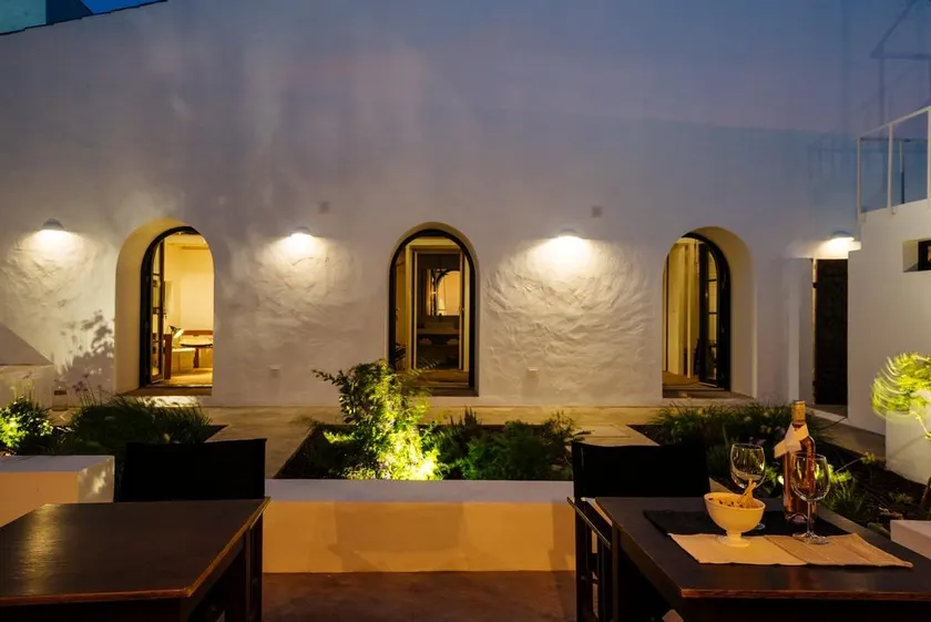 Aljana Guest House Beja - Image 1