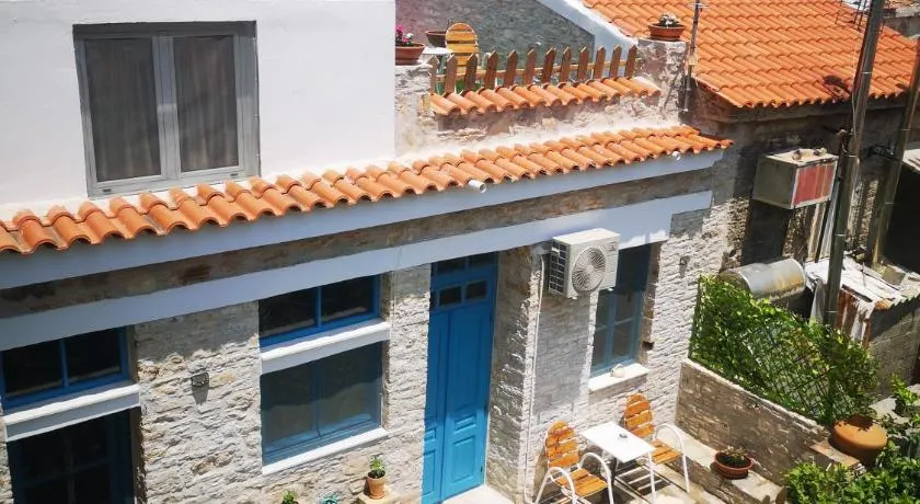 Casa Petrino - Image 1