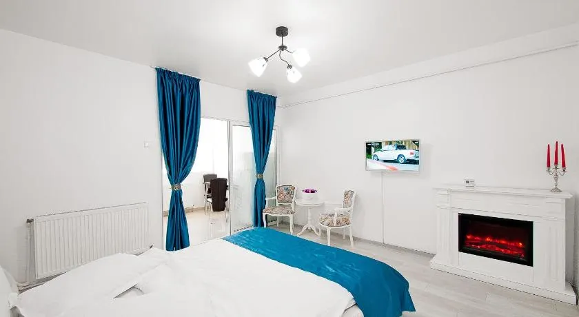 Blue Studio - Image 1