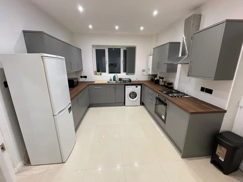 Groby Heights - Image 1