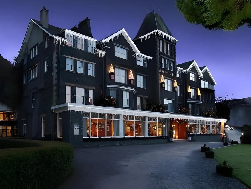 Lodore Falls Hotel & Spa - Image 1