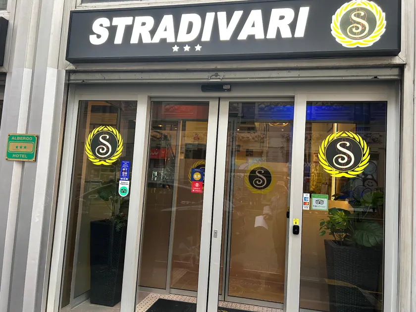 Hotel Stradivari - Image 1