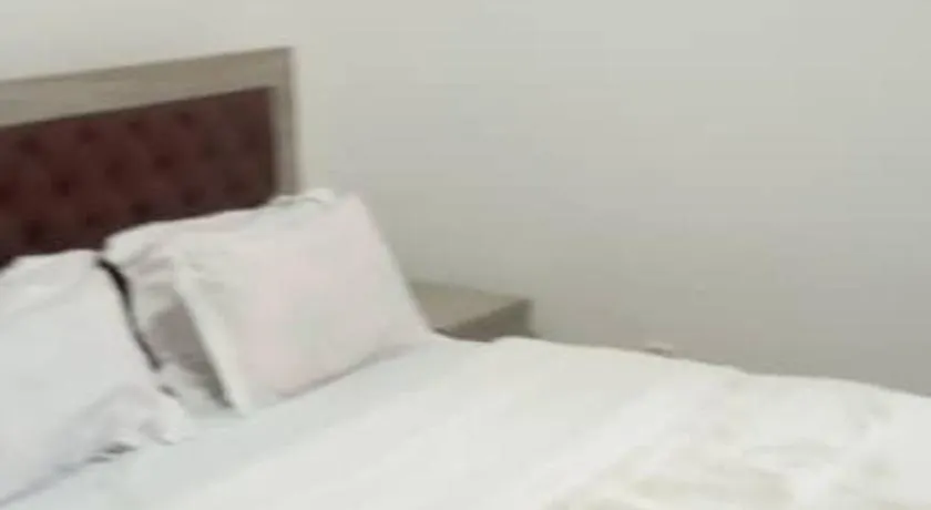 La Résidence Hoteliere la Maison Blanche Afanayo - Image 1