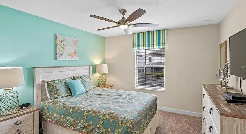 9059 - Champions Gate Elite 4BR Private Pool Free Resort Access - Image 1