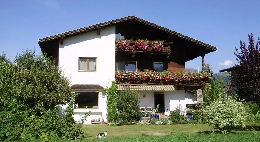 Haus Wiesengrund - Image 1