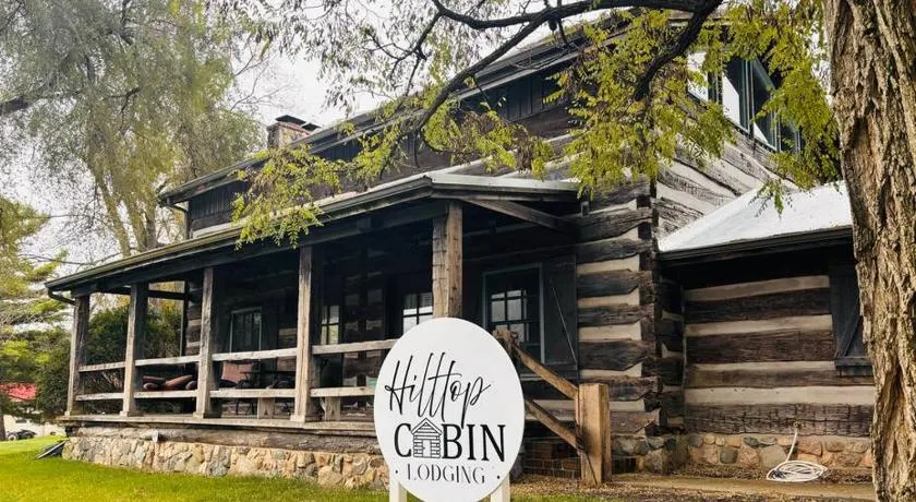 The Hilltop Cabin - Image 1