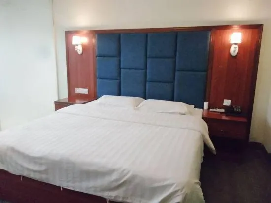 Lanhaiwan Business Hotel - Image 1