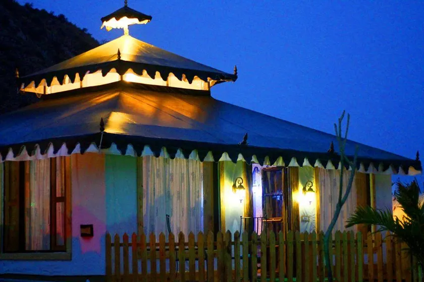 Serene Aravali Resort - Image 1