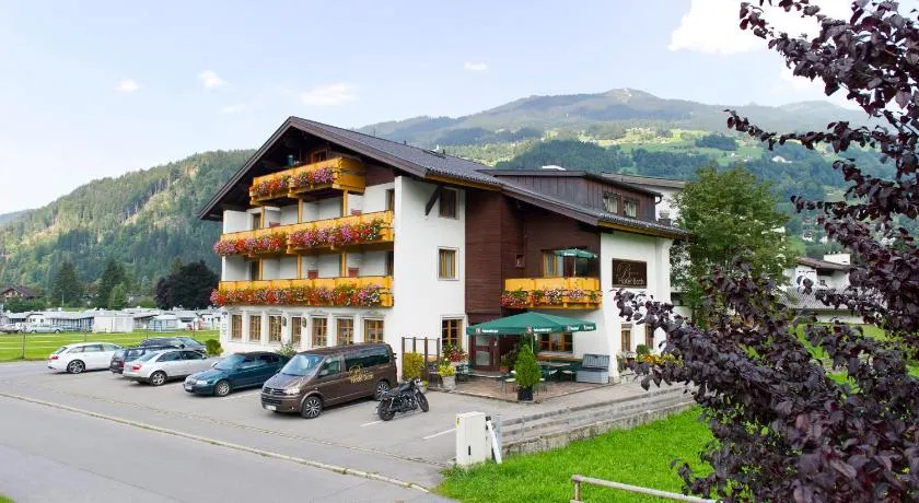 Hotel Both - Image 1