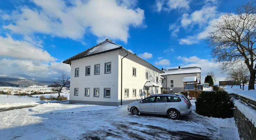 HOCHFICHTBLICK Apartments - Image 1