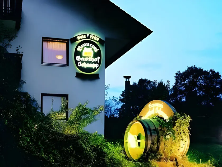 Landhotel Schnupp - Image 1