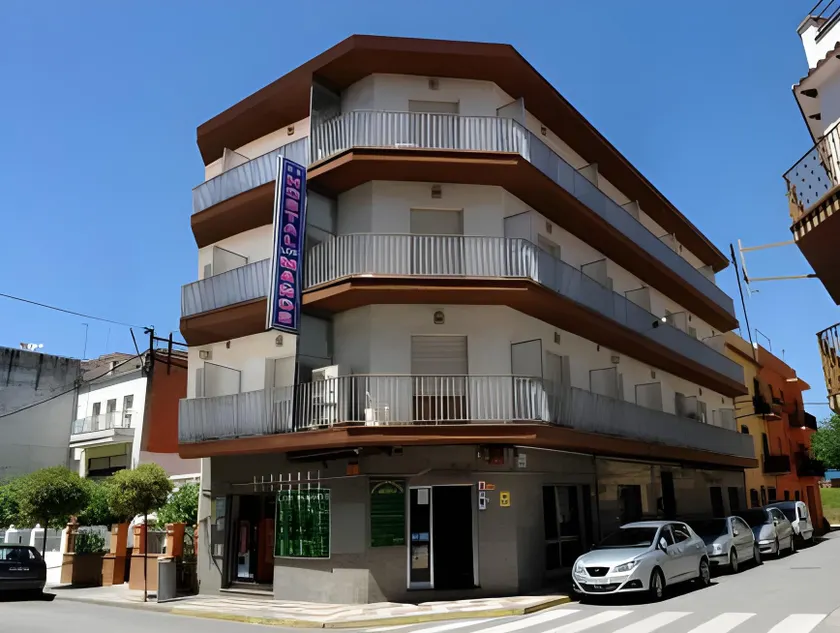 Hostal Los Maños - Image 1